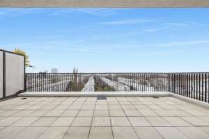 PENTHOUSE-PRIVILEG IN SEINER SELTENSTEN FORM – Panorama, Privatsphäre & Dachterrasse der Extraklasse – 60486 Gallus, Frankfurt am Main – Vorschaubild 4