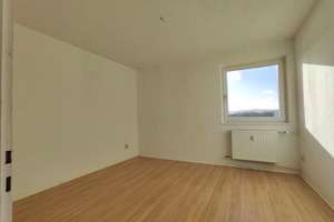 3-Zimmer-Wohnung mit Balkon mitten im Zentrum – Berliner Str. 12, 38226 Lebenstedt, Salzgitter – Vorschaubild 6