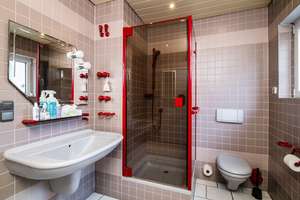 Property thumbnail 18