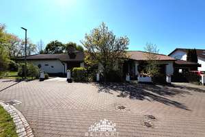 REPRÄSENTATIVE VILLA MIT AUSSERGEWÖHNLICHEM WOHNAMBIENTE UND GROSSZÜGIGEM GARTENIDYLL ZU VERKAUFEN – Die vollständige Adresse der Immobilie erhältst du vom Anbieter., 97447 Gerolzhofen – Vorschaubild 15