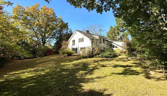 Bild von Fam. EFH mit parkähnlichem Garten (teilbar) in ruhiger Anliegerstraße im naturverbundenen Duvenstedt