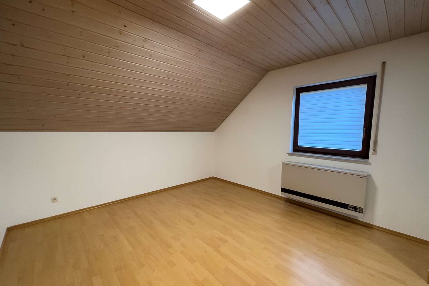 Immobilie in Zell unter Aichelberg - Zweifamilienhaus mit zwei vermieteten Einheiten in Zell unter Aichelberg - Bild 9