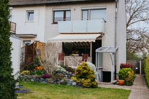 Familienfreundliches Reihenendhaus in ruhiger Lage mit Garten und Garage in Langenhagen – Die vollständige Adresse der Immobilie erhältst du vom Anbieter., 30853 Langenhagen – Vorschaubild 1