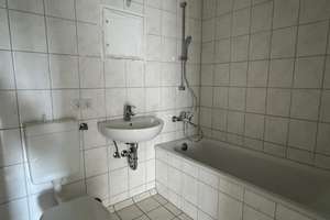 Attraktive Zwei-Zimmerwohnung mit Balkon! – Lerchenwuhne 173, 39128 Neustädter Feld, Magdeburg – Vorschaubild 7