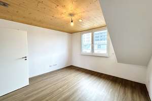 sehr schöne Dachgeschosswohnung (3.OG, ohne Aufzug)  mit 5 Zimmern und großzügigem Balkon - im Herze – 68309 Käfertal, Mannheim – Vorschaubild 24