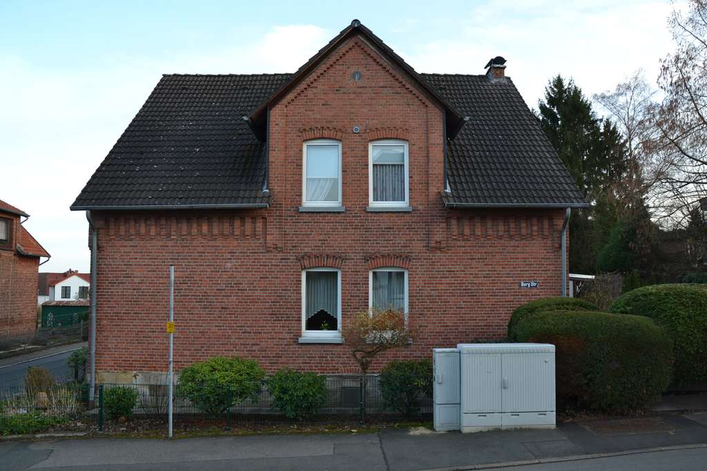 Immobilie in Barsinghausen - 1 - 2 Fh/Roter Backstein/Nähe Wald und Zentrum - Bild 4