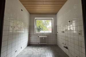 Großzügige Hochparterrewohnung mit Loggia & Garage zum Kauf  | leerstehend 
ca. 92,57 m² | Erbpacht – 45891 Erle, Gelsenkirchen – Vorschaubild 17