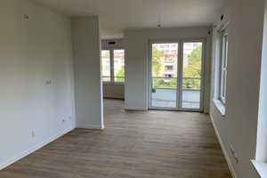 Gute Aussichten: Zwei-Zimmer-Wohnung mit Balkon (WBS erforderlich) – August-Dosenbach-Straße 11, 76189 Karlsruhe – Vorschaubild 5