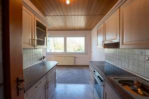 Helle 3-Zimmer-Wohnung mit Balkon in zentraler Lage – Theodor-Heuss-Ring 19, 51377 Steinbüchel, Leverkusen – Vorschaubild 3