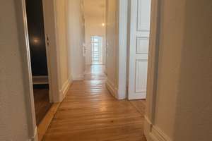 Großzügiges Wohnen in Rotherbaum: Fünf-Zimmer-Wohnung mit Balkon – Bundesstrasse 6, 20146 Rotherbaum, Hamburg – Vorschaubild 3