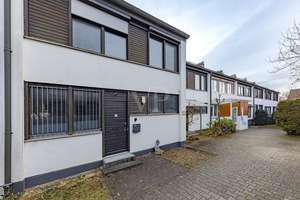 Renovierungsbedürftiges Reihenmittelhaus mit großem Potenzial – Die vollständige Adresse der Immobilie erhältst du vom Anbieter., 85521 Ottobrunn – Vorschaubild 14