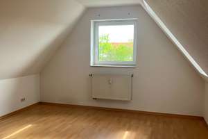 Wohnen mit besonderem Charme – 4-Raum-Maisonette in historischer Villa – Eisenacher Str. 3, 8525 Syratal, Plauen – Vorschaubild 14