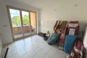 Frisch renovierte 3-Zimmer-Wohnung in Magdeburg-Stadtfeld-Ost mit 2 Balkonen! – Große Diesdorfer Straße 16a, 39108 Stadtfeld Ost, Magdeburg – Vorschaubild 8