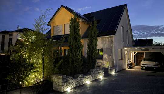 Bild von Exklusives Energie-Plus-Einfamilienhaus mit modernster Technik in ruhiger Lage