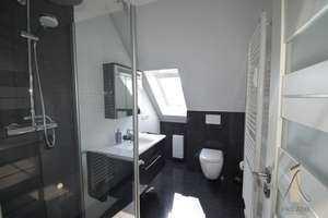 Top ausgestattete und vollmöblierte Maisonette-Wohnung mit 2 Bädern auf 95,49 m² – Die vollständige Adresse der Immobilie erhältst du vom Anbieter., 38448 Tiergartenbreite, Wolfsburg – Vorschaubild 11