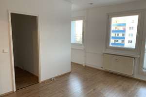 Grünes Köpenick - 1,5 Zimmer inkl. PKW-Stellplatz- renoviert und  bezugsfrei