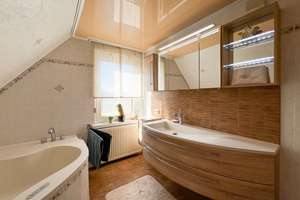 ***RESERVIERT*** Modernes EFH mit Wintergarten, Pool & EBK östlich von Erfurt in Kleinmölsen – Mühlgasse 17, 99098 Vieselbach, Erfurt – Vorschaubild 32
