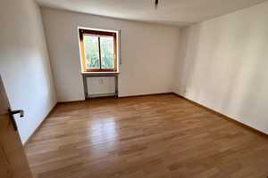 Zwischen Dreifaltigkeitsberg und Regen! 
Großzügige 2-Zimmer-Wohnung mit Balkon und herrlicher Ruhe – Regensburg – Vorschaubild 4