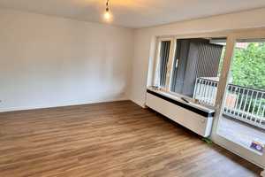 Frisch sanierte 4-Zimmer Wohnung mit im Grünen! – Klerschweg 11, 50968 Köln – Vorschaubild 3