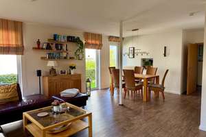Moderne Doppelhaushälfte mit Garten und Garage in Hamburg-Marmstorf – Perfekt für Familien – Die vollständige Adresse der Immobilie erhältst du vom Anbieter., 21077 Marmstorf, Hamburg – Vorschaubild 5