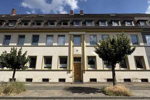Schöne Zwei-Zimmer-Wohnung mit Altbau-Charme in Krefeld
