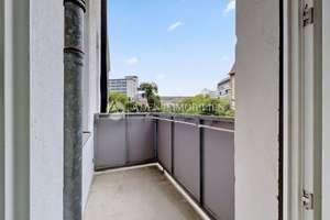 *4-Zimmer-Altbauwohnung mit Balkon, Stuck, Parkett und Einbauküche* – Knesebeckstr. 4, 10623 Charlottenburg, Berlin – Vorschaubild 16