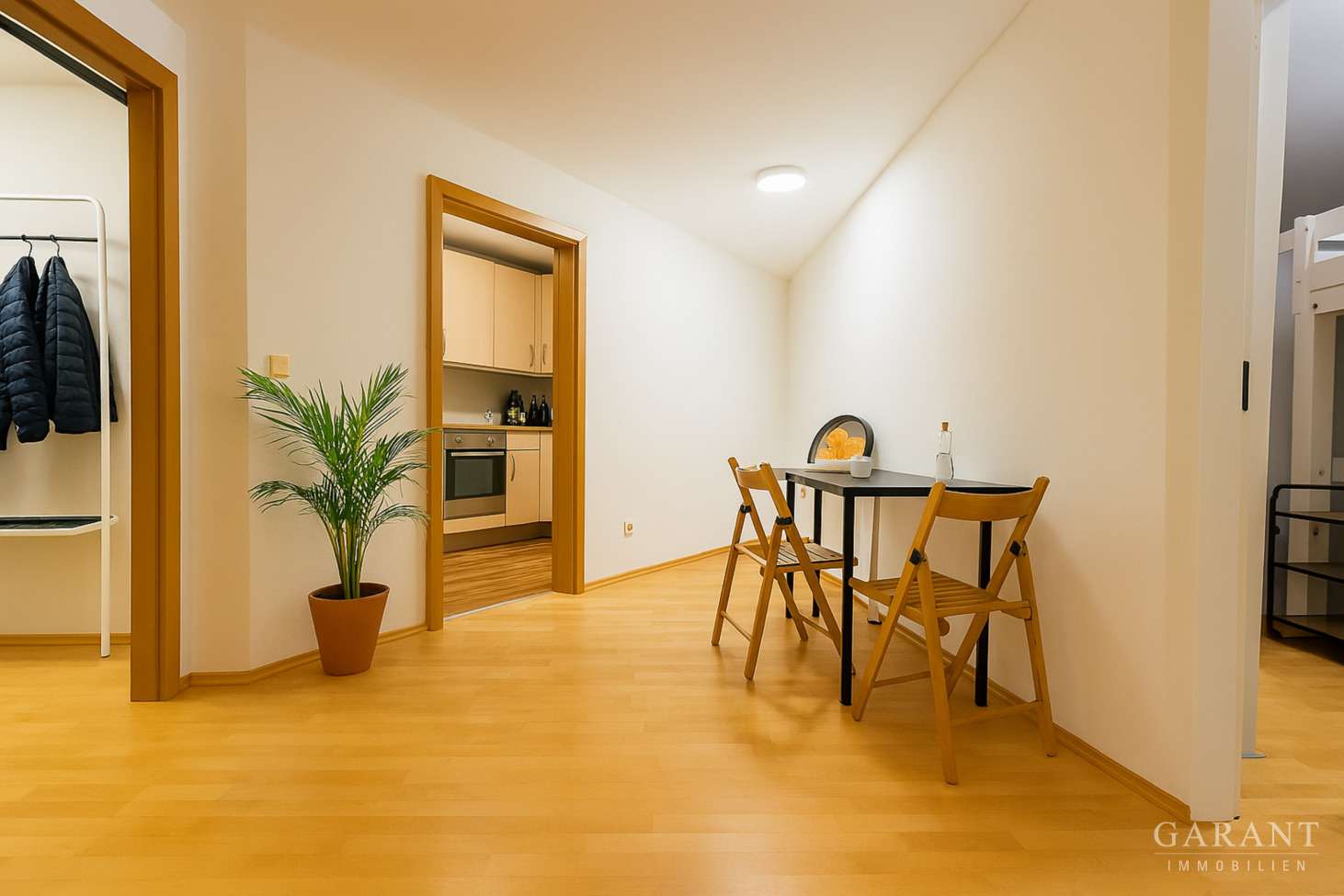 Immobilie in Unterföhring - Stilvolle 3 Zimmer-Wohnung mit Garagenplatz in Unterföhring - Kapitalanlage mit Potenzial - Bild 3