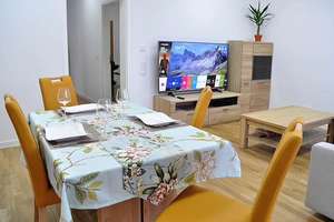 Skylineblick aus der 14.etage-moderne 3-Zimmer-Wohnung mit Balkon & Tiefgarage – Toulouser allee 15, 40211 Pempelfort, Düsseldorf – Vorschaubild 15