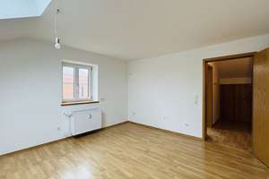 Großzügiges Ein- / Zweifamilienhaus in sonniger Lage mit großem Garten, Obj. T/0573-1 – Die vollständige Adresse der Immobilie erhältst du vom Anbieter., 82069 Schäftlarn – Vorschaubild 14