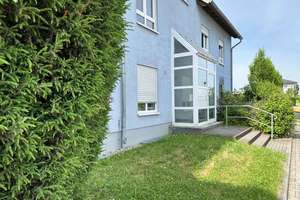 Frisch renoviert und mit großem Balkon. Tolle 3-Raum-Wohnung auf dem Dautzsch in Halles Osten