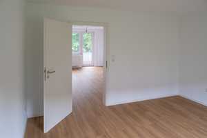 Frisch renovierte 3 ZKB-Wohnung mit Balkon in zentraler Lage – Friedrich-Wilhelm-Str. 80, 57074 Siegen-Wittgenstein (Kreis) – Vorschaubild 5