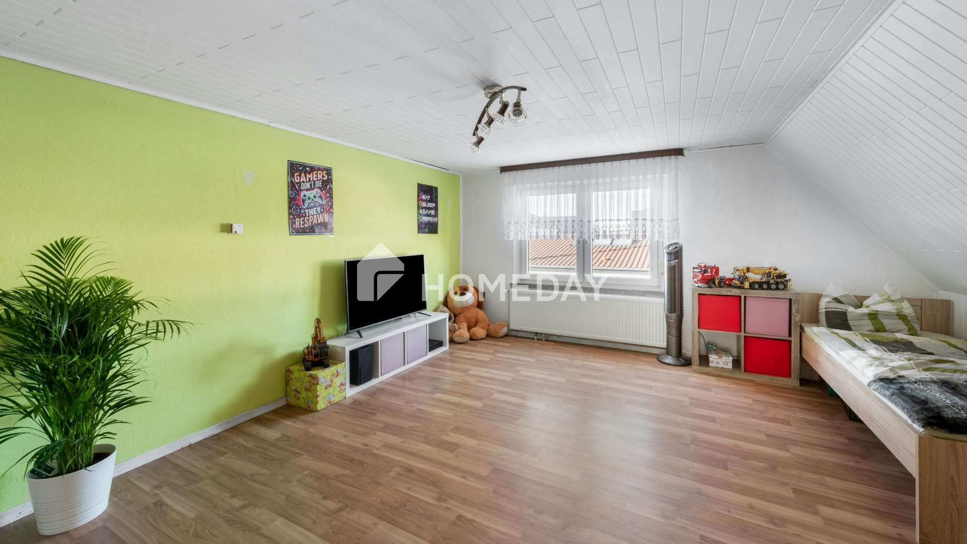 Immobilie in Zörbig - Solide gebaut, modernisiert & vielseitig nutzbar: EFH mit Garage, Nebengebäude und großem Grundstück - Bild 4