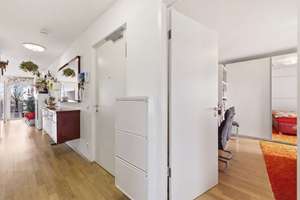 Moderne Eigentumswohnung mit Zukunft – Energieeffizient, hochwertig, begehrt – Die vollständige Adresse der Immobilie erhältst du vom Anbieter., 81735 Neuperlach, München – Vorschaubild 2