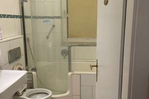 Blick ins Grüne: Schöne 2-Zimmer-Wohnung in Oberkassel/Balkon – Die vollständige Adresse der Immobilie erhältst du vom Anbieter., 40545 Oberkassel, Düsseldorf – Vorschaubild 9