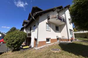 Sehr gepflegte und  komplett vermietete Doppelhaushälfte in sonniger Lage von Altenkirchen-Honneroth – Die vollständige Adresse der Immobilie erhältst du vom Anbieter., 57610 Altenkirchen (Westerwald) – Vorschaubild 3