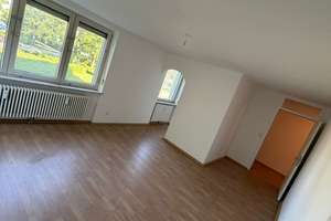 Alltagstaugliche 1,5-Zimmer-Wohnung in Vaterstetten – Gustav-Mahler-Weg 11, 85598 Vaterstetten – Vorschaubild 2