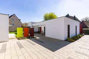 Moderne Bungalowanlage mit Einliegerwohnung, Wellnessbereich und Gartenidylle – Die vollständige Adresse der Immobilie erhältst du vom Anbieter., 91564 Neuendettelsau – Vorschaubild 7