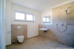 ***NEU! ERSTBEZUG! 3-Zimmer-Wohlfühl-Wohnung mit zwei Balkonen und TG*** – Die vollständige Adresse der Immobilie erhältst du vom Anbieter., 83064 Raubling – Vorschaubild 13