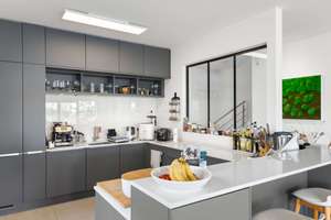 Exklusives Einfamilienhaus (6 Zi.) |  240m2 | Sehr hell | Ruhig & grün, ideal für Familien |01.08.26 – leo-bauer straße 10, 14476 Groß Glienicke, Potsdam – Vorschaubild 5