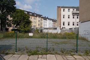 Kompakte Hinterhaus DG 2,5-Zimmer mit Einbauküche, Laminat und Wanne in uninaher Lage! – Rembrandtstraße 31 A, 9111 Zentrum, Chemnitz – Vorschaubild 10
