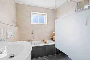 Top Zustand - exklusiv - modern - hochwertig
Großes Reihenendhaus in ruhiger sonniger Lage – Bodenseekreis – Vorschaubild 8
