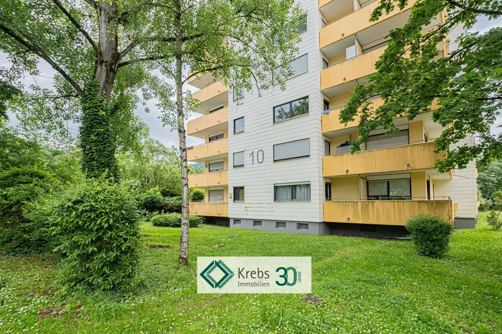 Handschuhsheim: Zweizimmerwohnung mit zwei Loggien und einem Tiefgaragenstellplatz