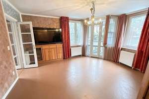 Hochwertig renoviert, mit Terrasse!