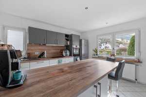 Fantastisches Familiendomizil: 2 EFH mit Garage, Carport u. wunderschönen Garten in 79263 Simonswald – Emmendingen (Kreis) – Vorschaubild 12