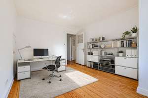 Ganz oben: Lichtdurchflutete 3-Zimmer-Wohnung mit großzügiger Aufteilung – Die vollständige Adresse der Immobilie erhältst du vom Anbieter., 22605 Othmarschen, Hamburg – Vorschaubild 4