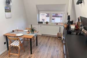NORDEND: Funky Dachgeschoss Maisonette mit Süd Loggia! – Die vollständige Adresse der Immobilie erhältst du vom Anbieter., 60389 Nordend-Ost, Frankfurt am Main – Vorschaubild 10