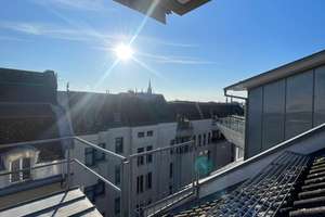 **Wunderschöne Maisonette im Herzen der Stadt**Balkon**Einbauküche** – Saalgasse 14, 65183 Mitte, Wiesbaden – Vorschaubild 12