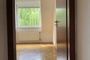 Frisch renovierte 3 Zimmer Whg mit  Balkon & Grünblick – Karnaper Straße 209, 45329 Karnap, Essen – Vorschaubild 11