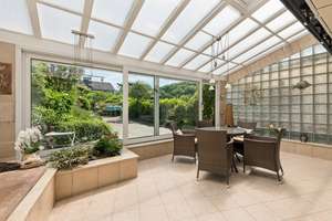 Familienoase mit Wintergarten – modernisiert, ruhig und naturnah – Die vollständige Adresse der Immobilie erhältst du vom Anbieter., 42399 Langerfeld-Beyenburg, Wuppertal – Vorschaubild 2