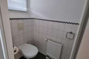 Schönes, ruhig gelegenes Reihenmittelhaus (Energiekl. B), 4 Zi, 2 Bäder, Garage, 200m zur U-Bahn – Hans-Vilz-Weg 5, 40489 Wittlaer, Düsseldorf – Vorschaubild 9